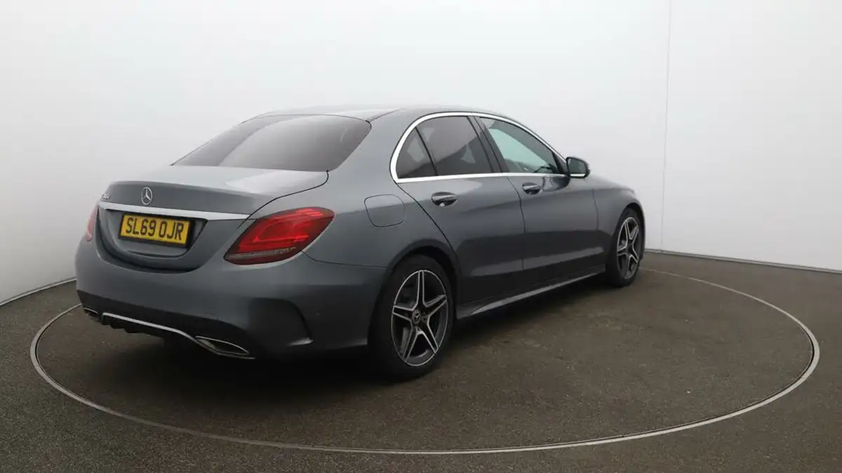 2020-mercedes-benz-c-class-20d-c300d-amg-line-edition-244ps-premium-saloon-4d-big-7