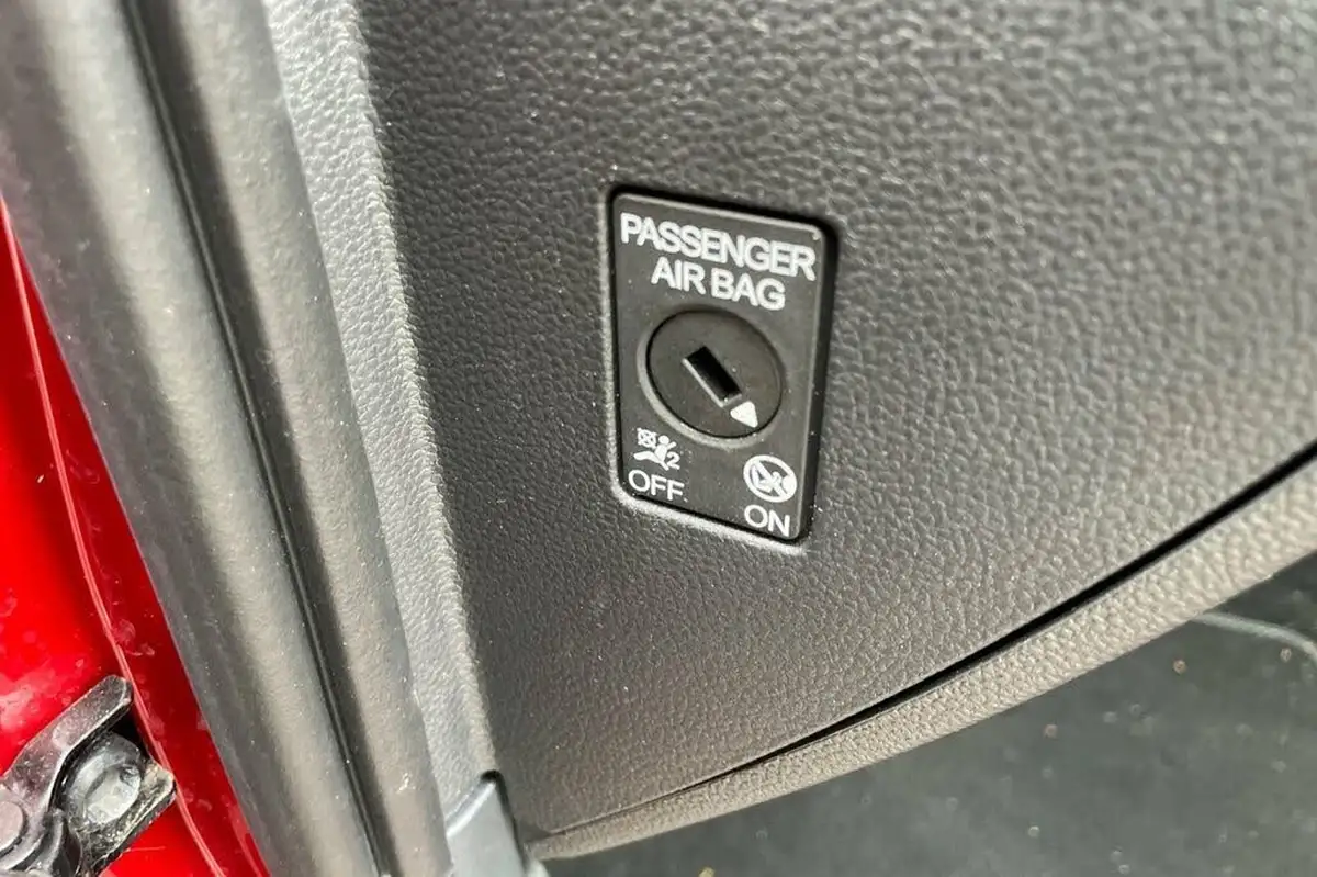2023-seat-arona-10-tsi-fr-big-28