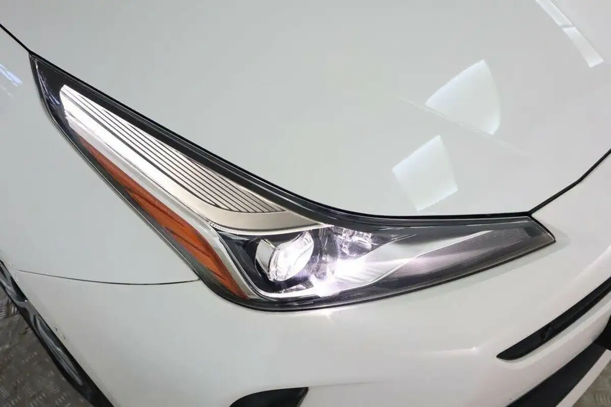 2021-toyota-prius-18-vvt-i-excel-cvt-big-13
