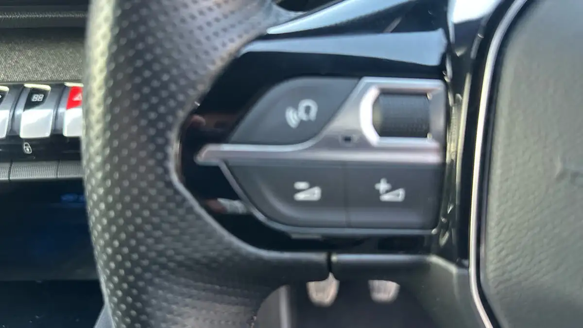2020-peugeot-5008-suv-15-bluehdi-gt-line-big-22