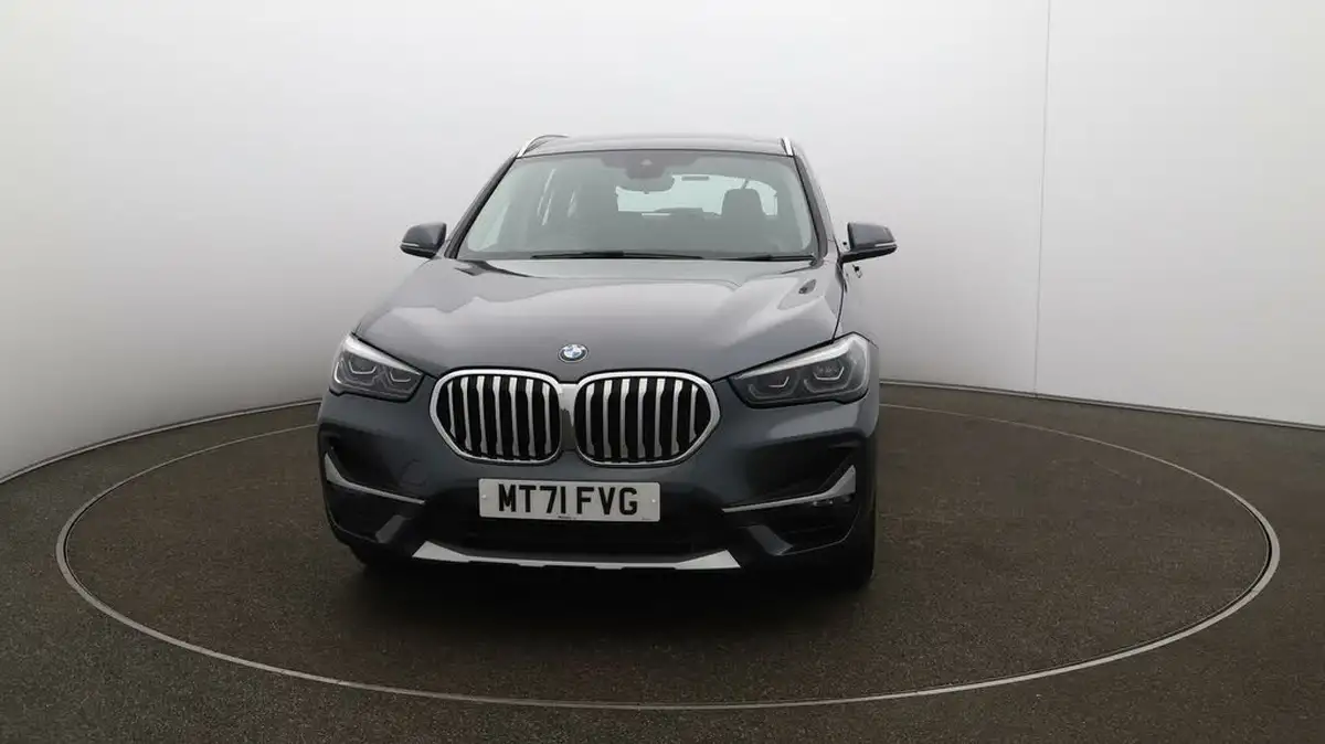 2021-bmw-x1-20-xdrive20i-xline-big-32
