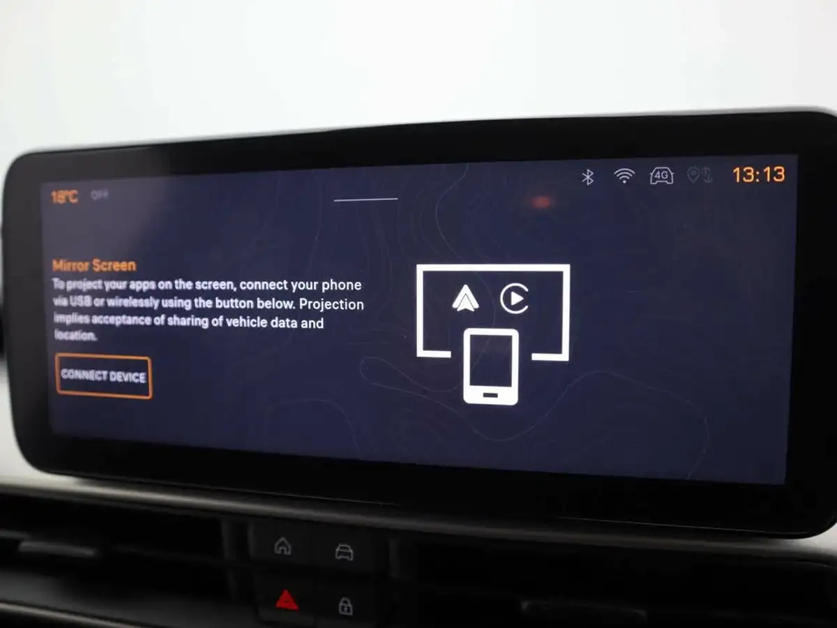 2024-jeep-avenger-12-gse-summit-e-hybrid-48v-auto-big-26