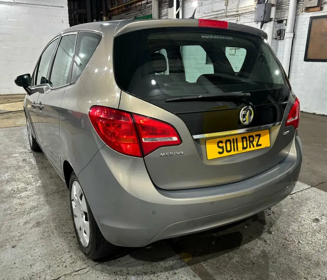 2011-vauxhall-meriva-17td-exclusiv-100ps-auto-big-5