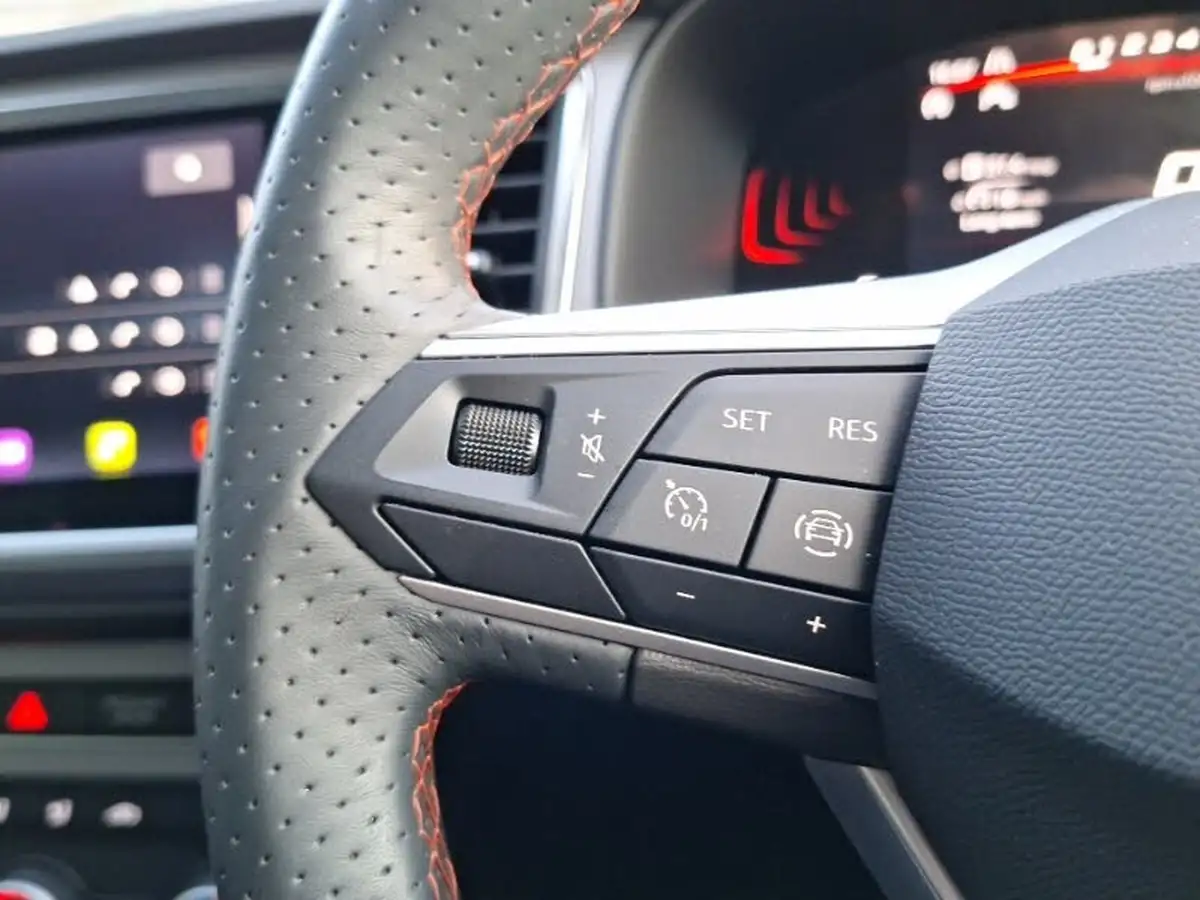 2024-seat-ateca-15-ecotsi-fr-big-18