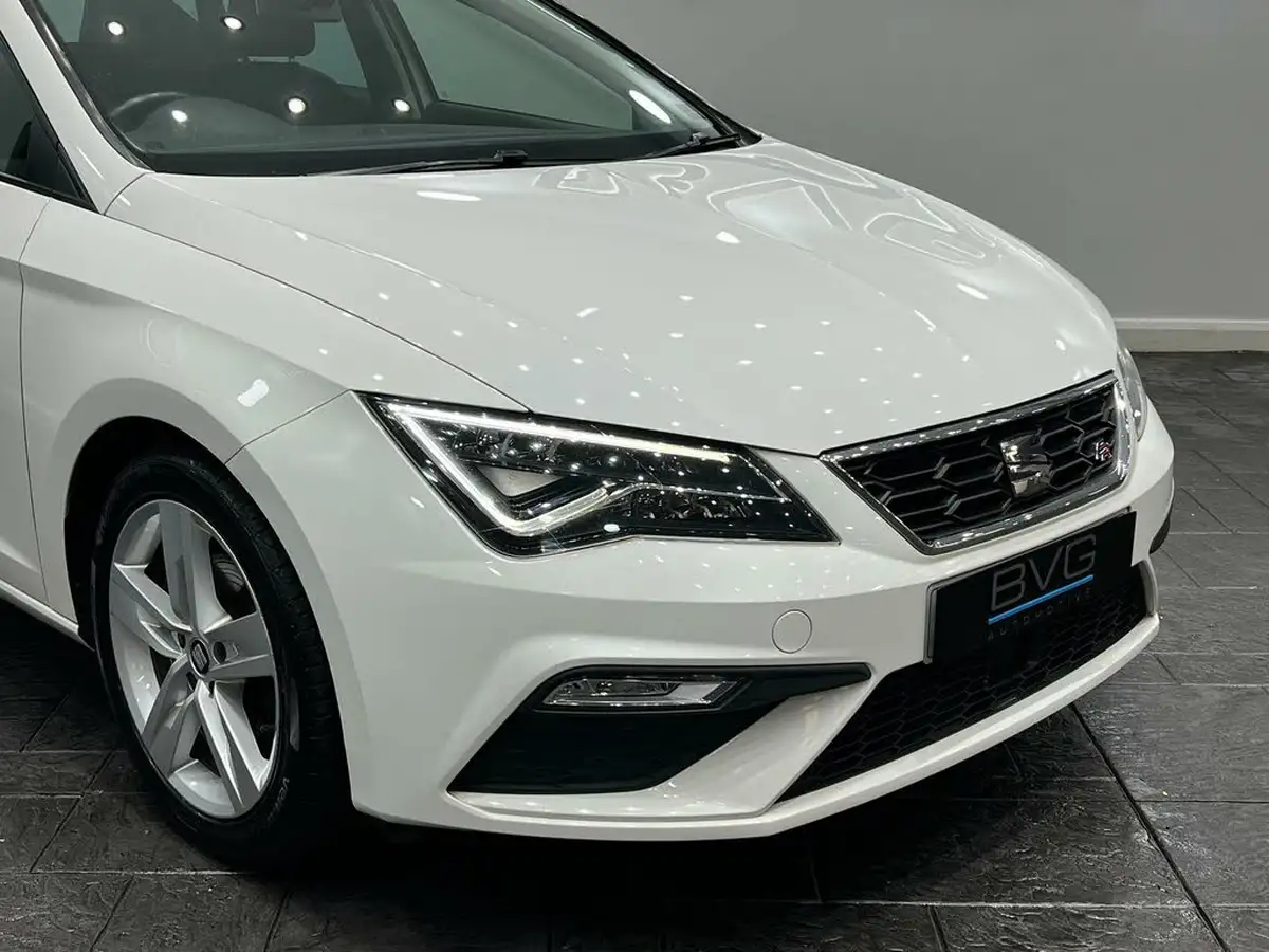 2017-seat-leon-14-ecotsi-fr-technology-hatchback-5d-big-13