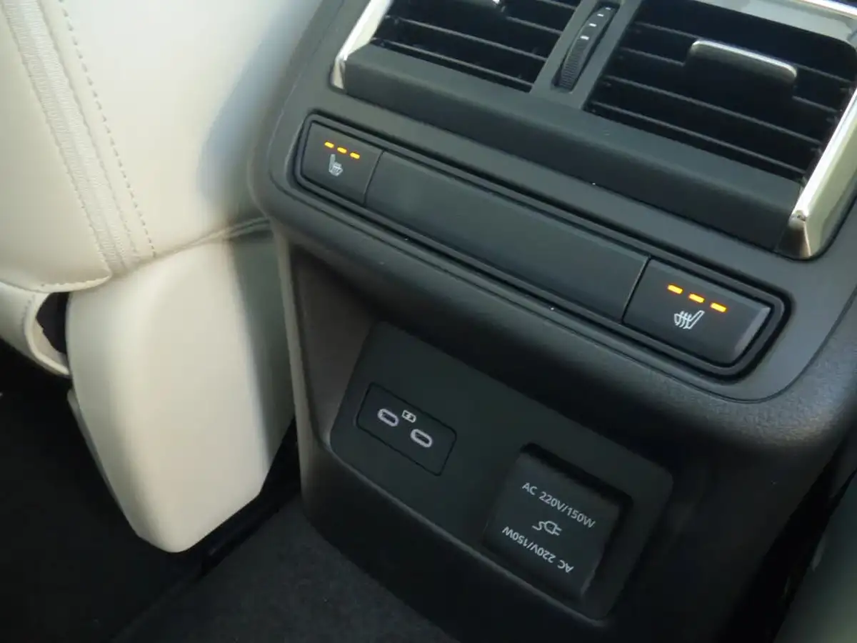 2024-mazda-cx-60-25-e-skyactiv-takumi-big-23