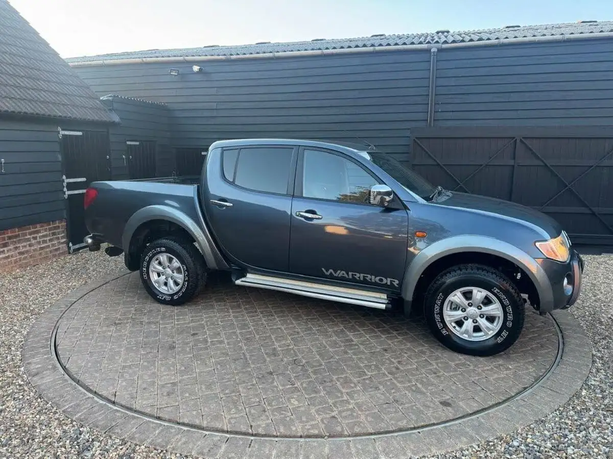 2008-mitsubishi-l200-25td-warrior-double-pickup-big-29