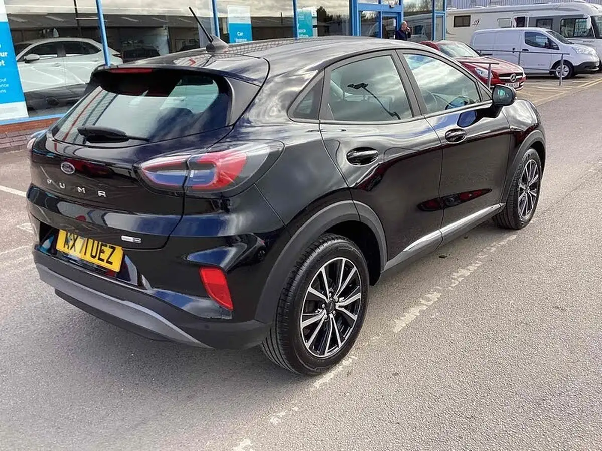 2021-ford-puma-suv-10-titanium-125ps-hybrid-mhev-big-4