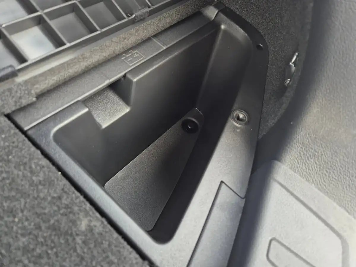 2019-lexus-ux-250h-20-f-sport-premium-plus-packsun-e-four-big-30