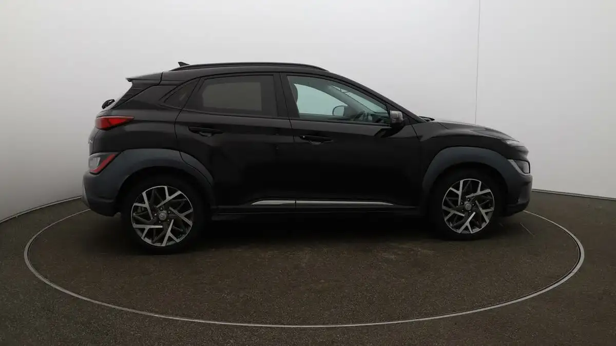 2022-hyundai-kona-16-gdi-premium-big-42