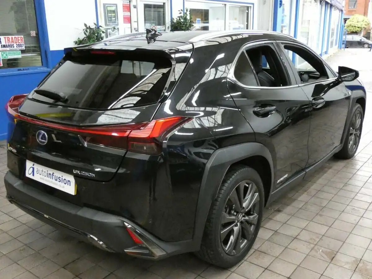2020-lexus-ux-250h-20-f-sport-premium-pack-w-navigationlexus-driver-assist-big-32