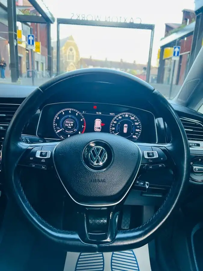 2017-volkswagen-golf-15-tsi-gt-150ps-estate-5d-dsg-big-20