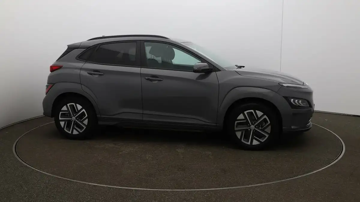 2023-hyundai-kona-e-premium-136ps-39kwh-big-39