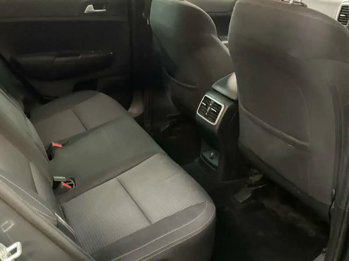 2019-kia-sportage-16-gdi-2-big-3