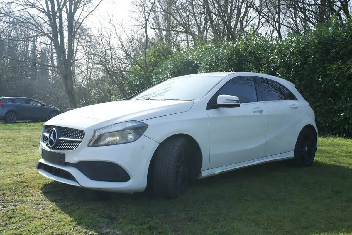 2016-mercedes-benz-a-class-15d-a180d-amg-line-ss-7g-dct-big-7