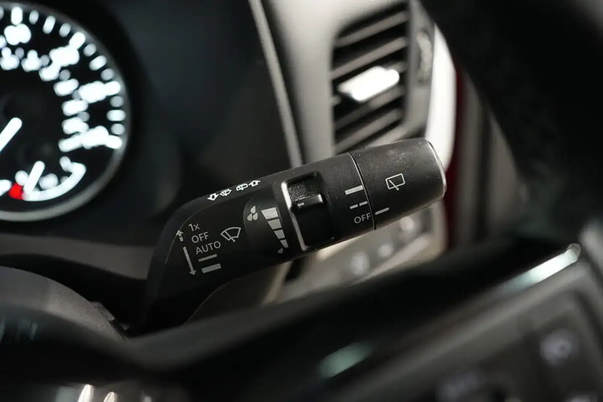2021-nissan-qashqai-13-dig-t-acenta-premium-140ps-big-36