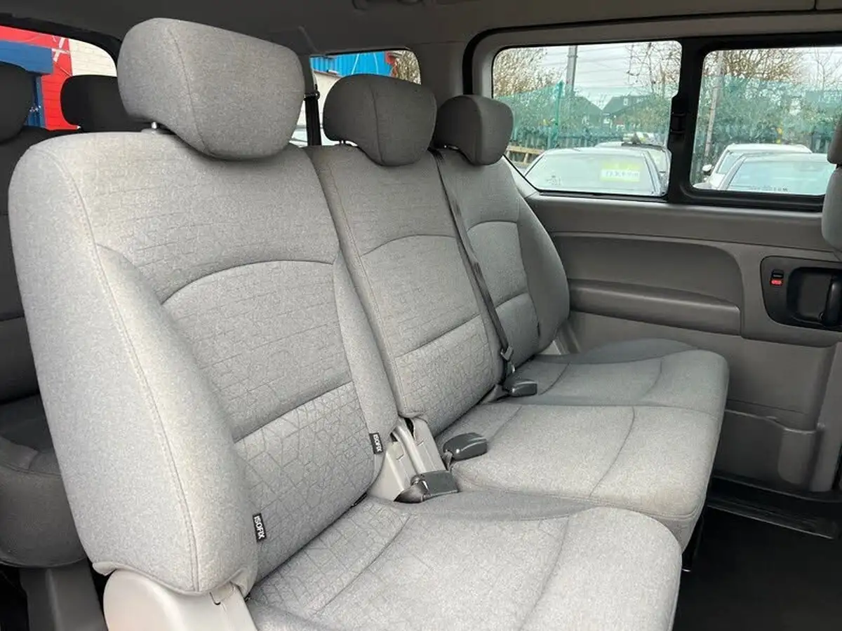 2018-hyundai-i800-25crdi-se-nav-170ps-auto-big-27