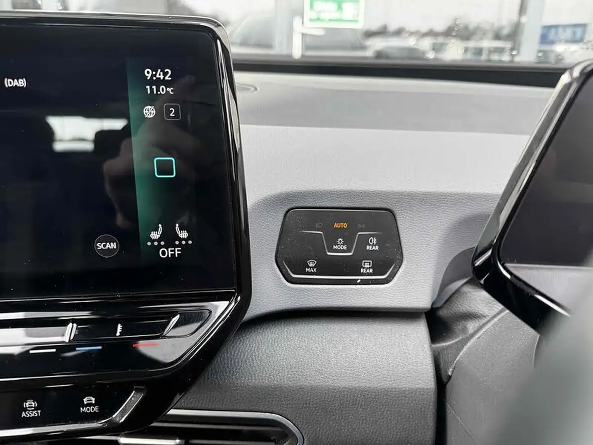 2021-volkswagen-id3-e-life-204ps-58kwh-pro-performance-big-34