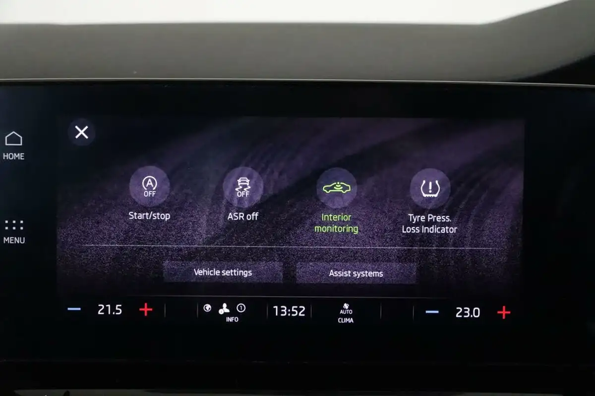 2021-skoda-octavia-15-tsi-se-technology-hatchback-big-31