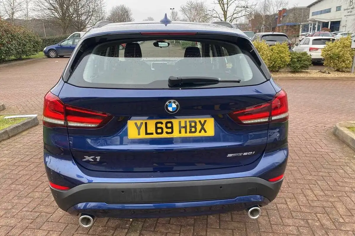 2020-bmw-x1-20-sdrive20i-se-189bhp-big-10