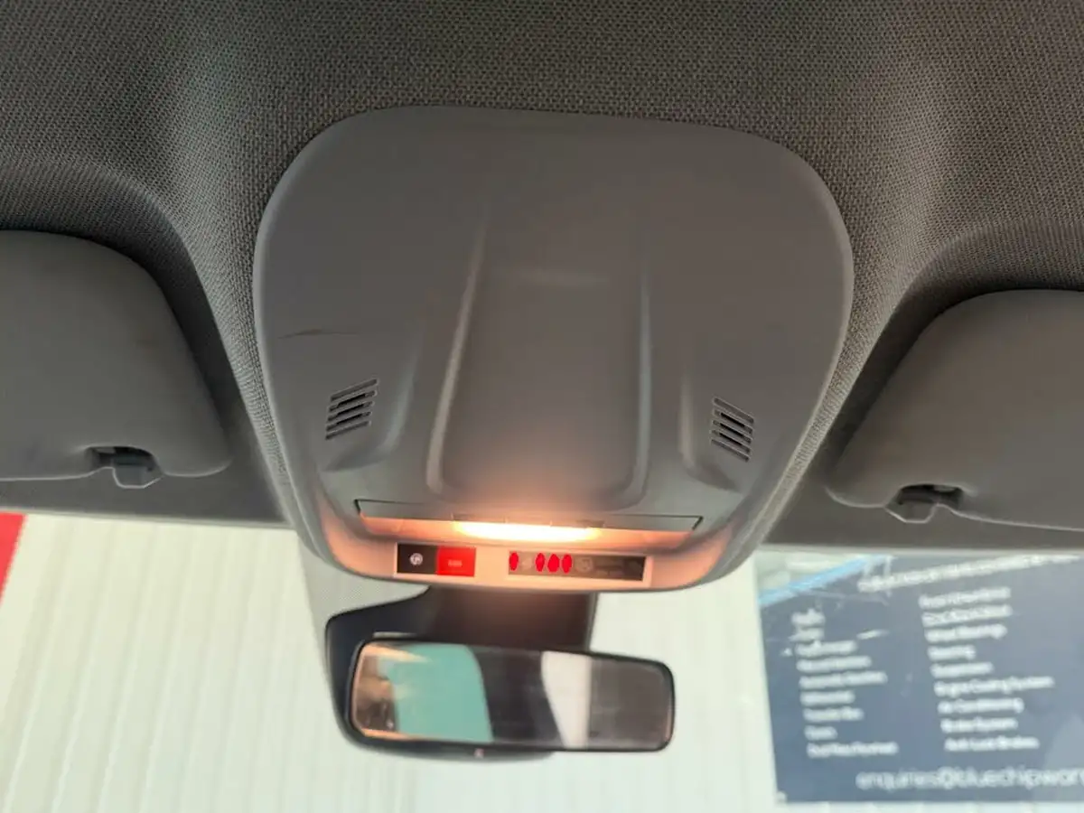 2020-vauxhall-crossland-x-12i-sri-nav-big-22