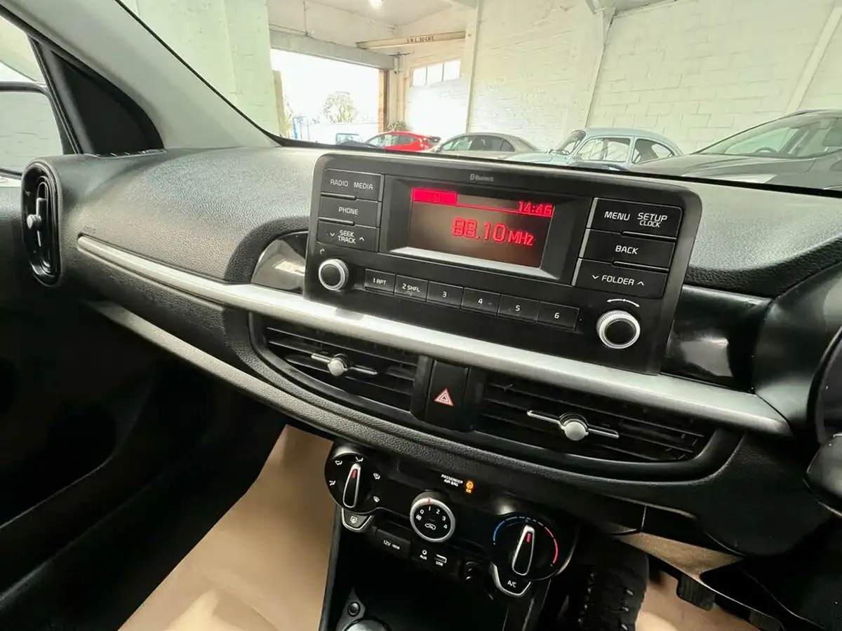 2019-kia-picanto-10-2-big-39