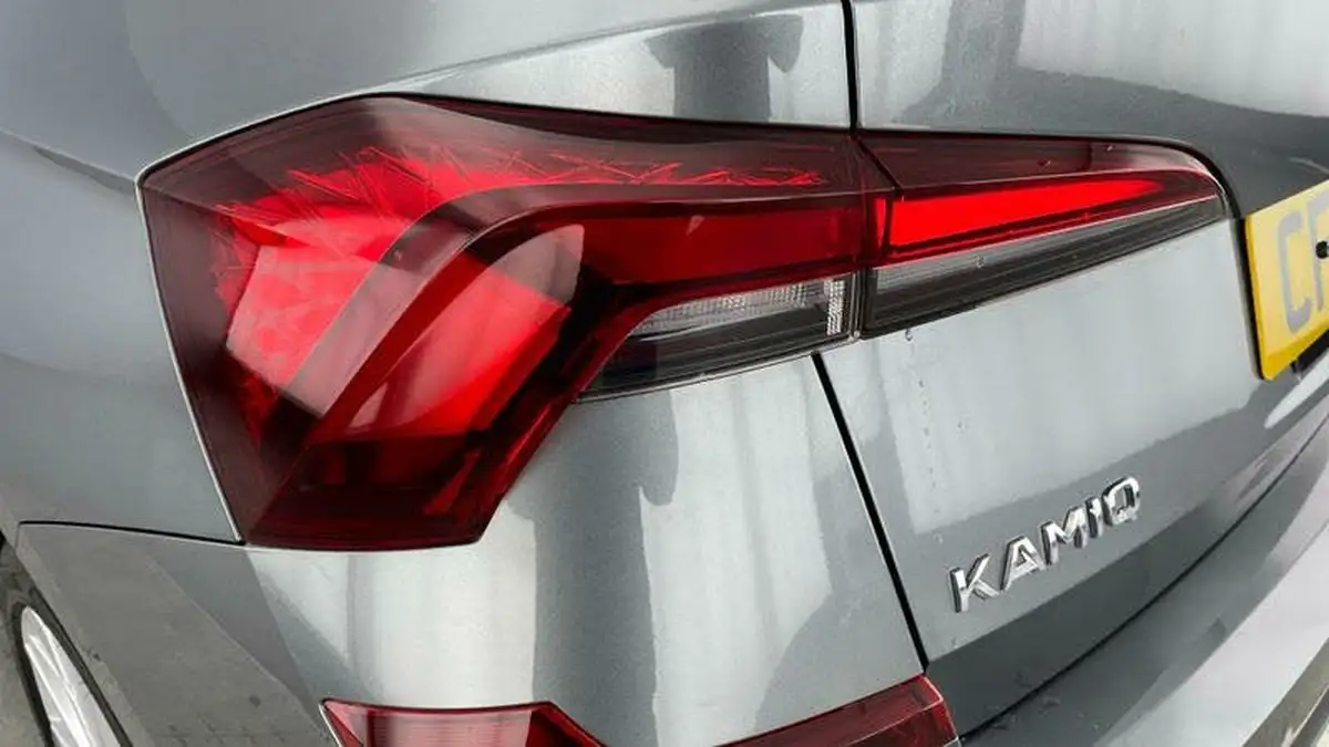 2024-skoda-kamiq-10-tsi-se-l-116ps-big-30