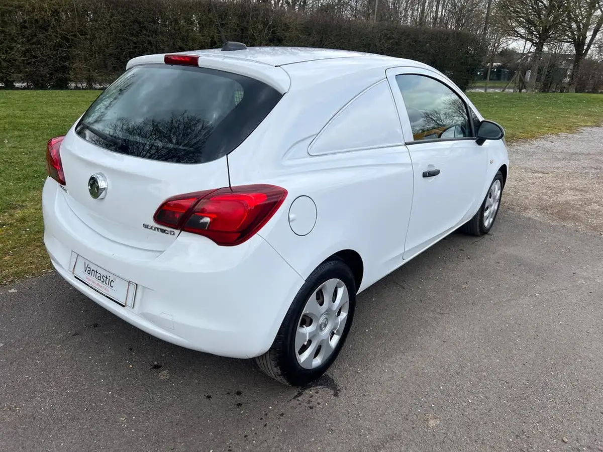 2018-vauxhall-corsavan-13td-startstop-ecoflex-l1h1-panel-big-24