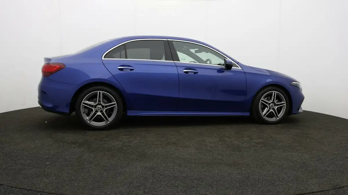 2024-mercedes-benz-a-class-13-a200-amg-line-executive-saloon-4d-big-35