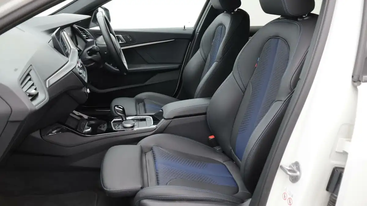 2024-bmw-1-series-15-118i-m-sport-lcp-dct-big-14