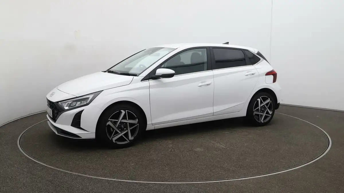 2024-hyundai-i20-10-t-gdi-premium-two-tone-roof-big-59