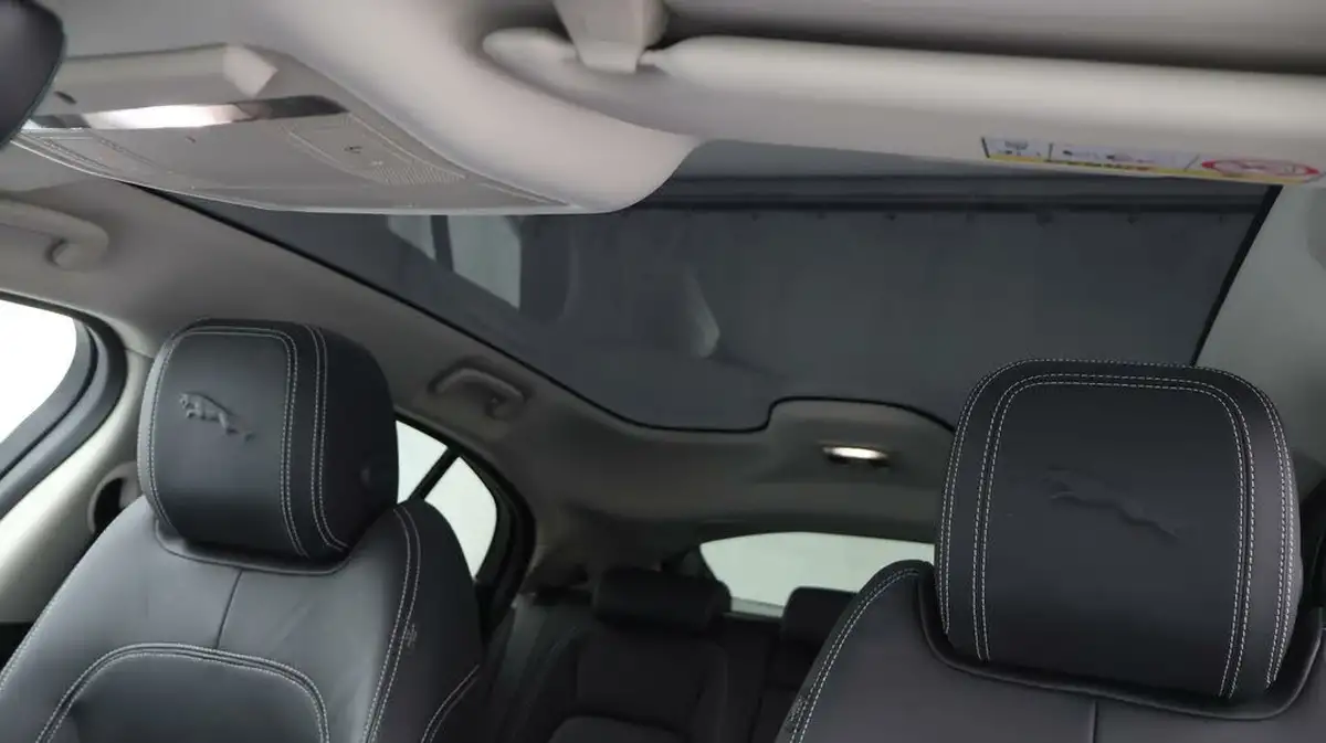 2021-jaguar-i-pace-ev400-hse-big-20