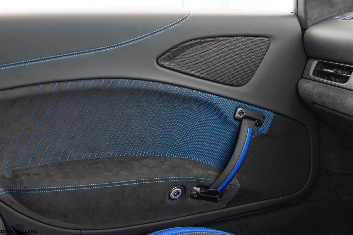 2023-maserati-mc20-30-no-trim-big-57