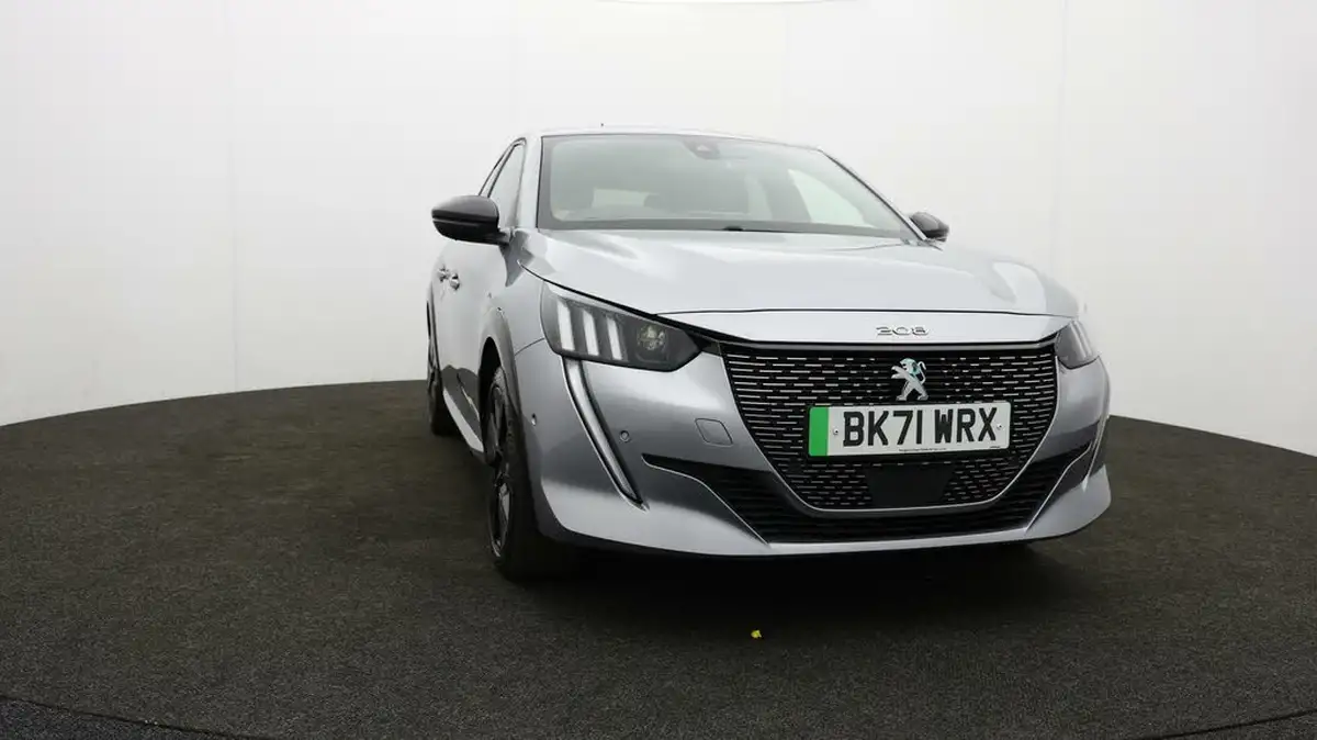 2021-peugeot-208-e-gt-50kwh-big-44