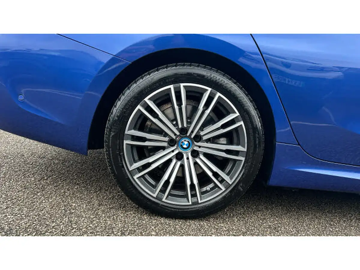 2021-bmw-3-series-20-330e-m-sport-touring-5d-big-6