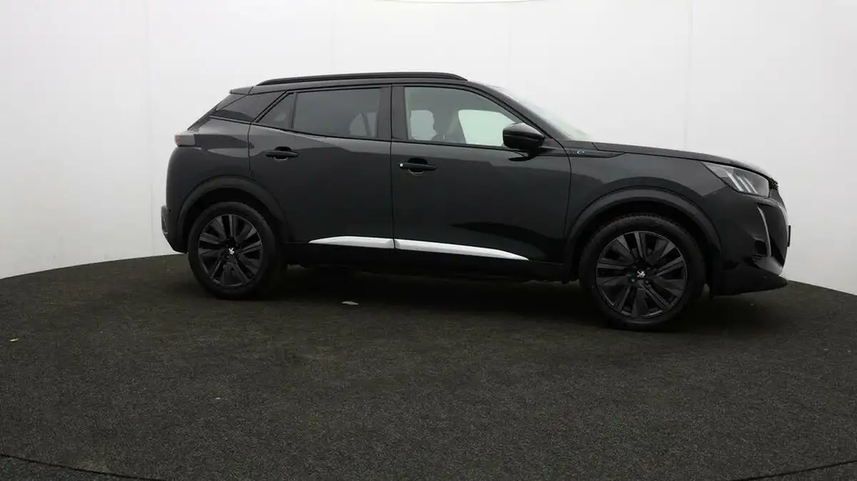 2021-peugeot-2008-suv-e-gt-premium-50kwh-big-32