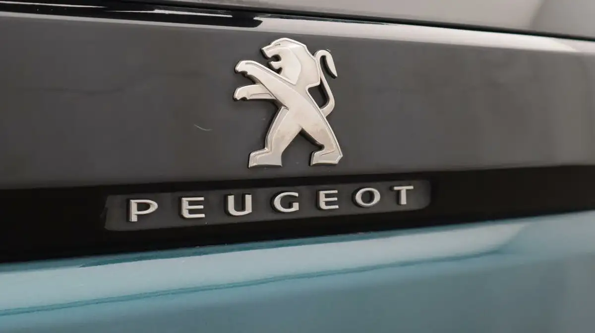 2020-peugeot-5008-suv-15-bluehdi-gt-line-premium-big-26