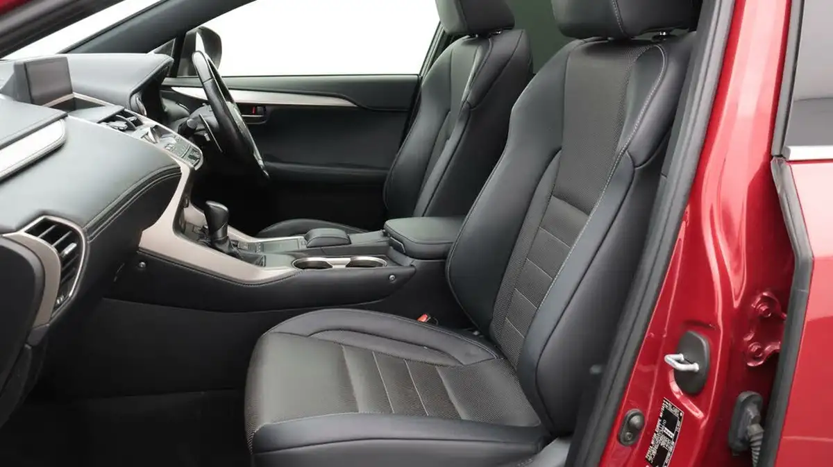 2020-lexus-nx-300h-25-f-sport-premium-pack-big-14