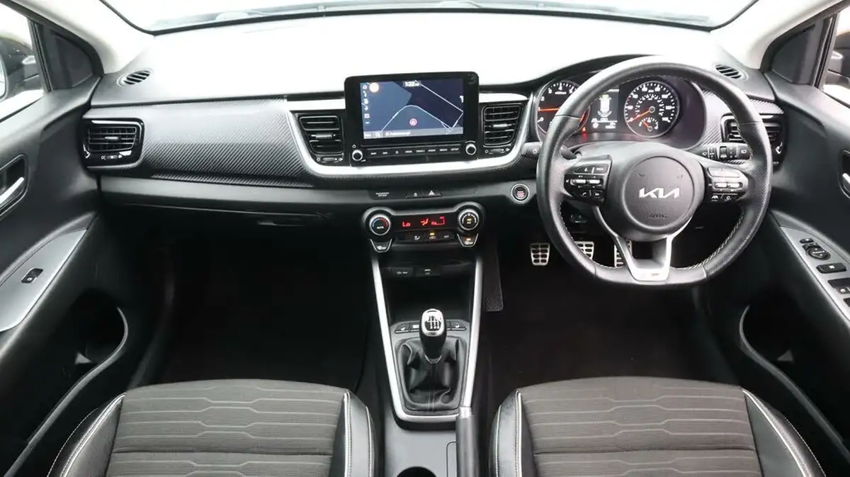 2022-kia-stonic-10-t-gdi-gt-line-s-big-13