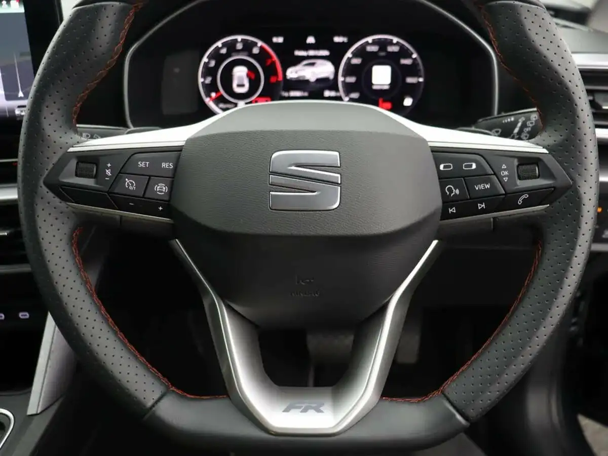 2024-seat-leon-10-etsi-evo-fr-hatchback-big-30