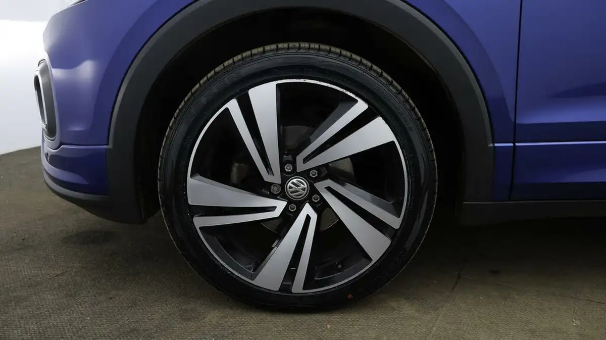 2020-volkswagen-t-cross-10-tsi-r-line-110ps-big-17