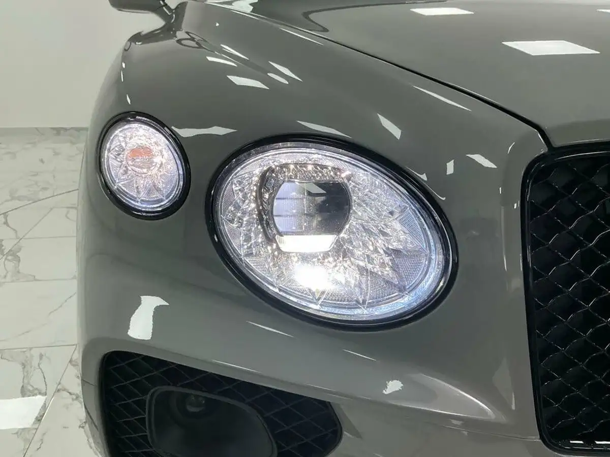 2021-bentley-bentayga-40-v8-big-12