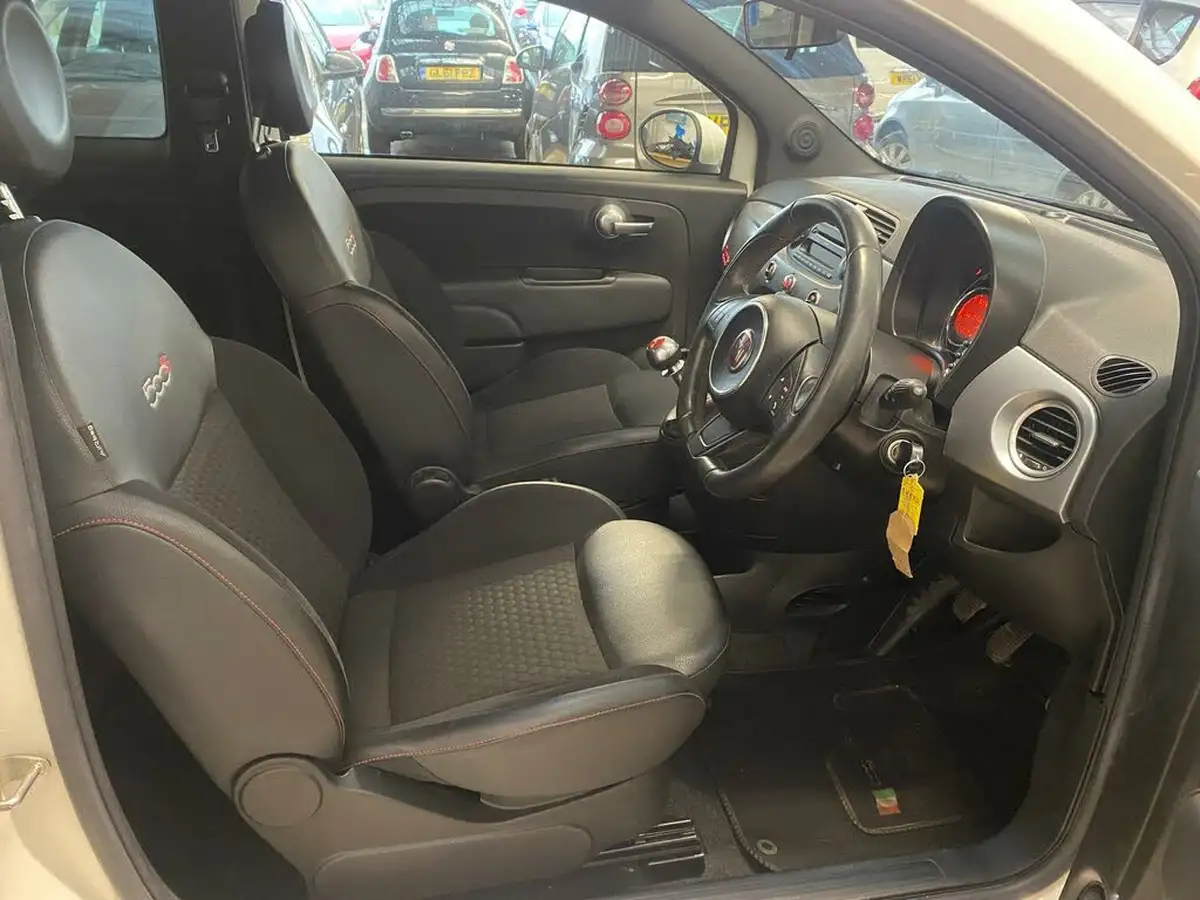2013-fiat-500-12-s-big-16