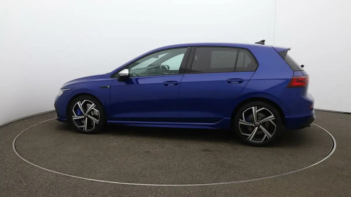2024-volkswagen-golf-20-tsi-r-320ps-hatchback-big-50