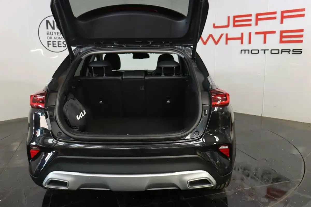 2021-kia-xceed-16-gdi-first-edition-big-14
