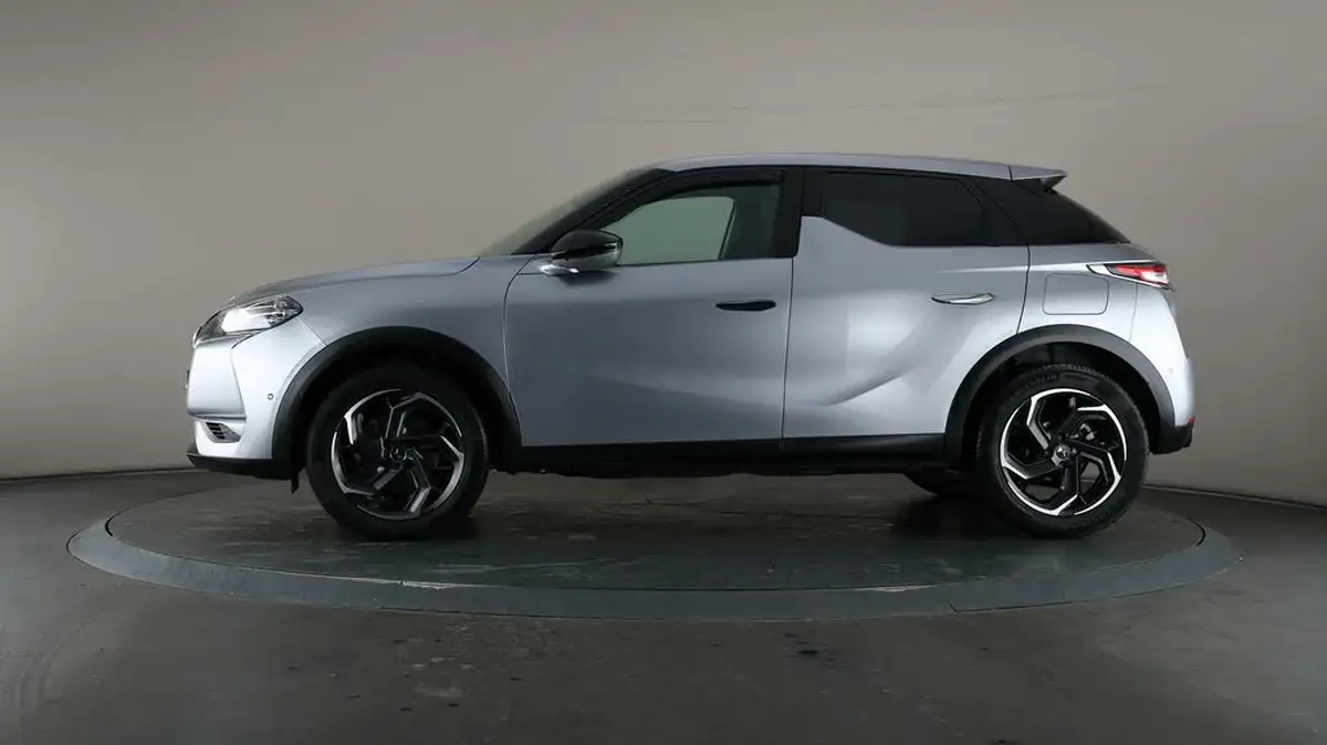 2021-ds-ds-3-crossback-12-puretech-ultra-prestige-155ps-big-29