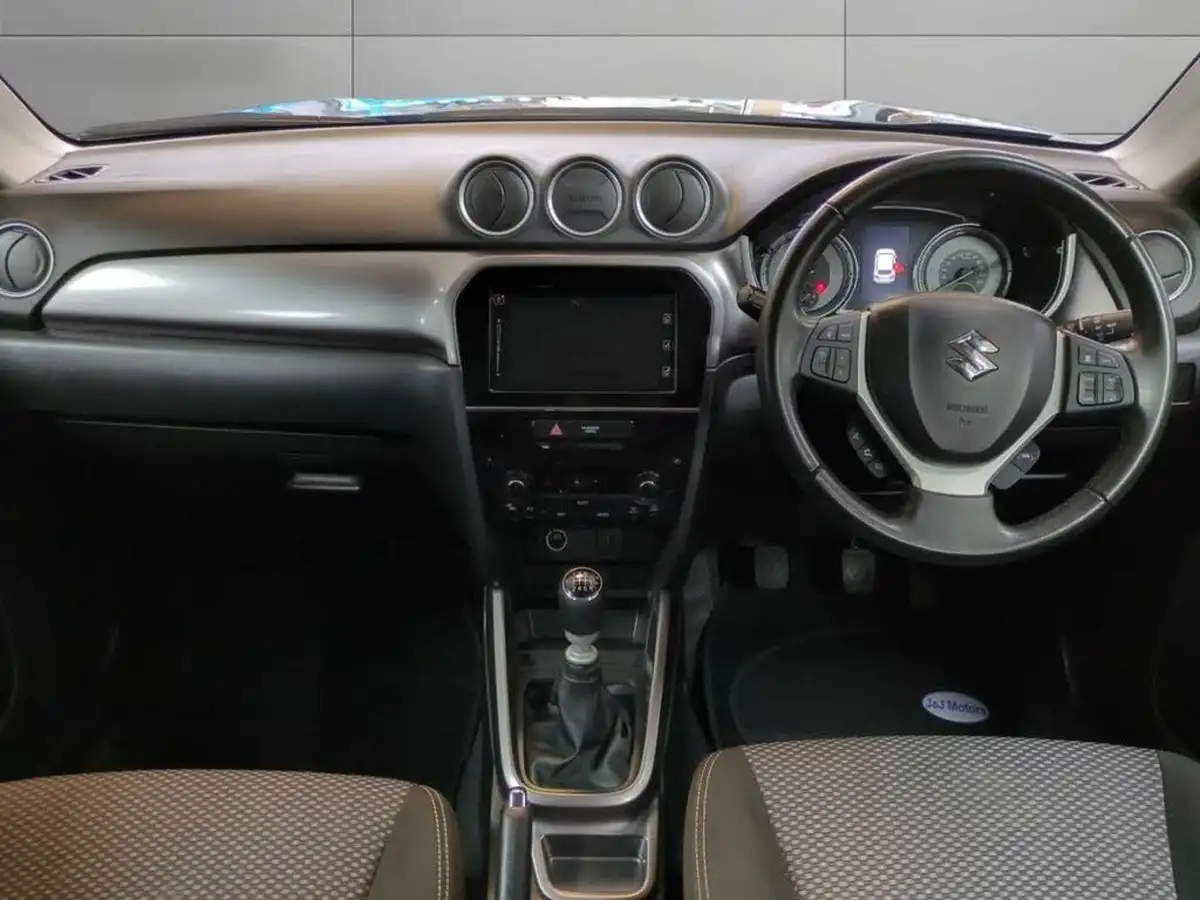 2021-suzuki-vitara-14-boosterjet-sz-t-big-9