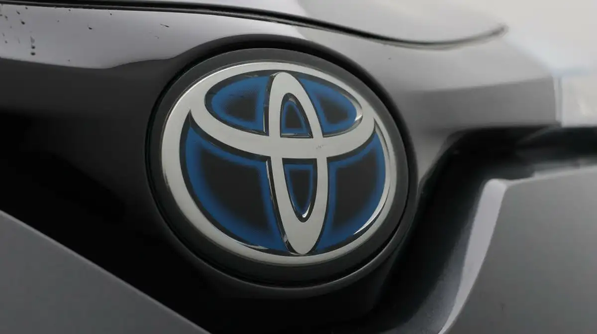 2020-toyota-c-hr-18-vvt-i-icon-parking-pack-big-24