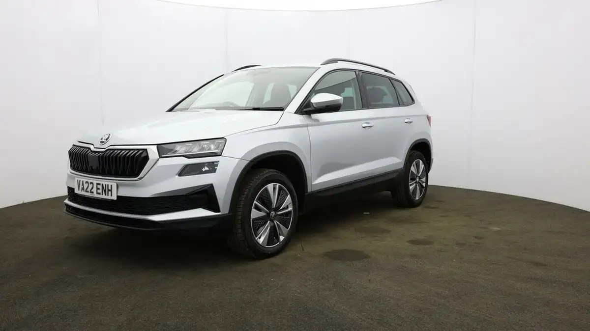 2022-skoda-karoq-10-tsi-se-drive-big-2