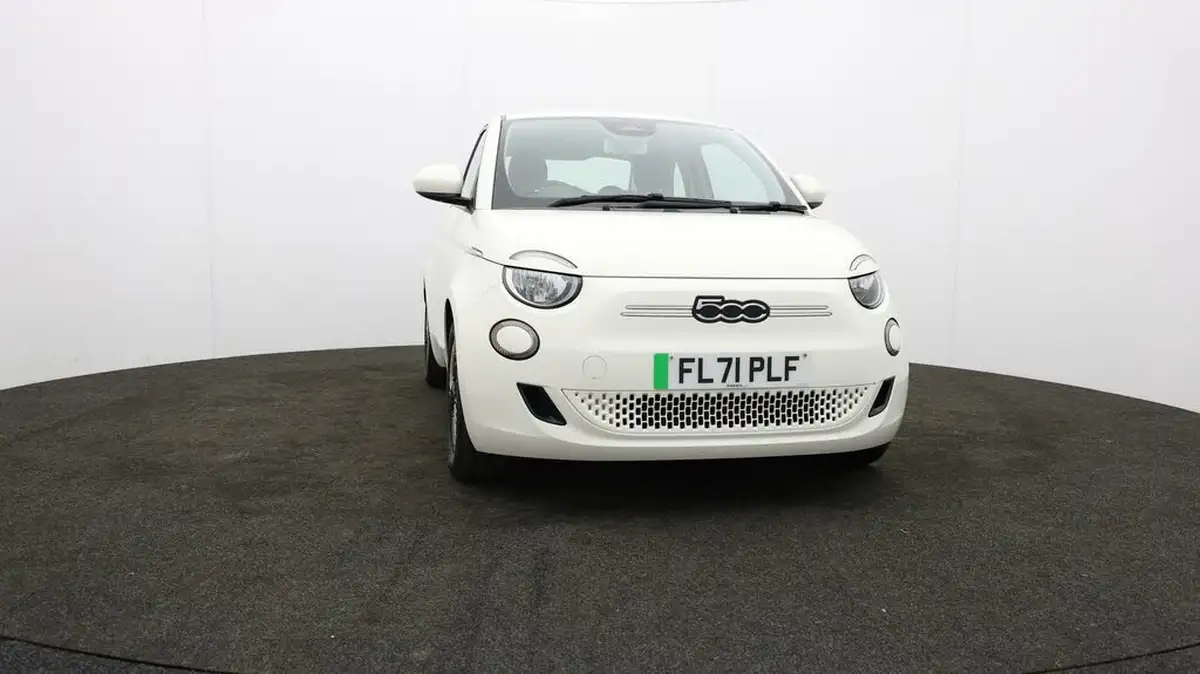 2021-fiat-500-e-icon-big-50